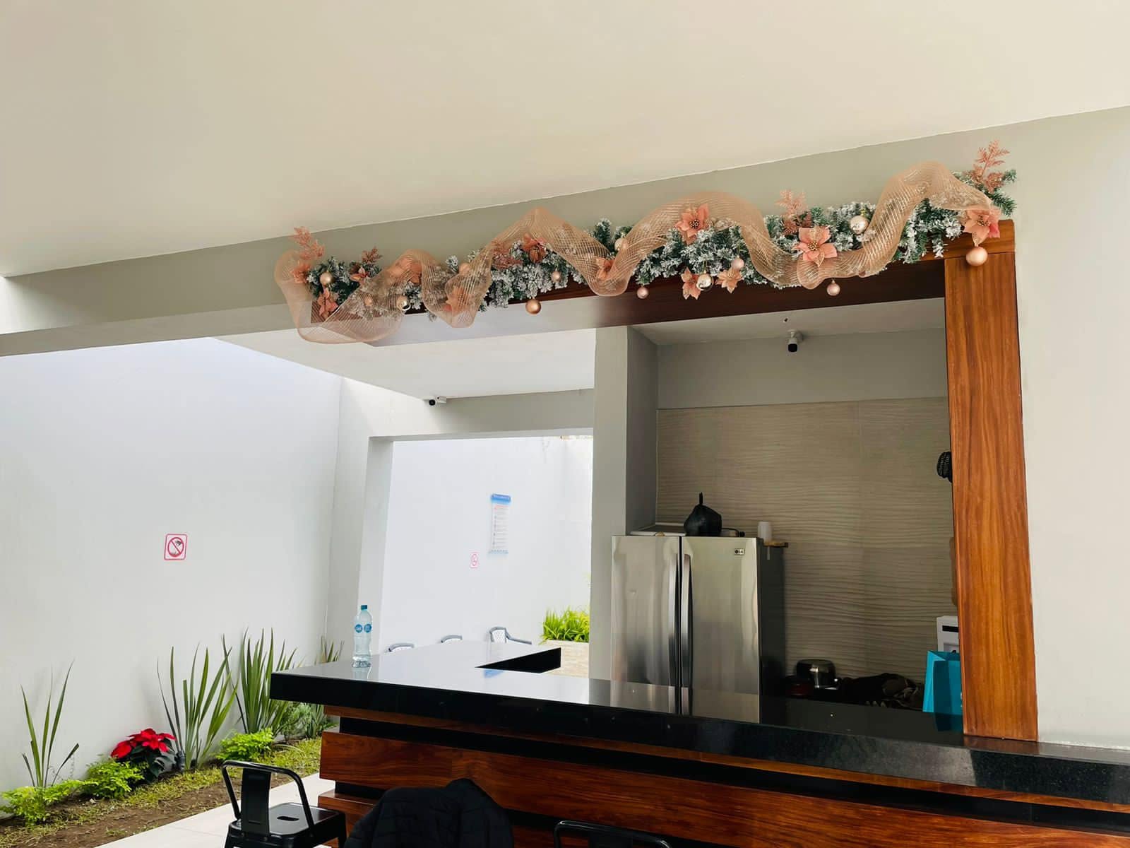 Decoración Navideña en Barra - Terraza La Opulenza